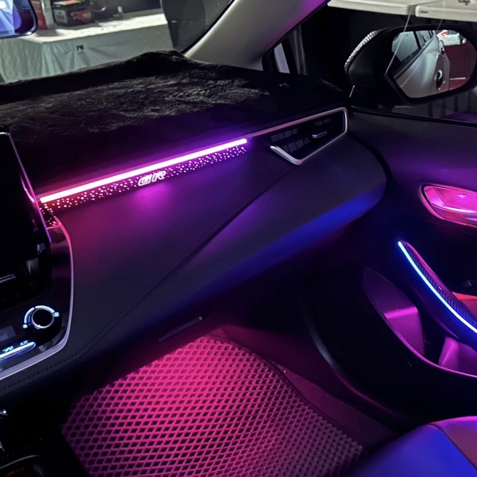 Corolla Sport 氣氛燈